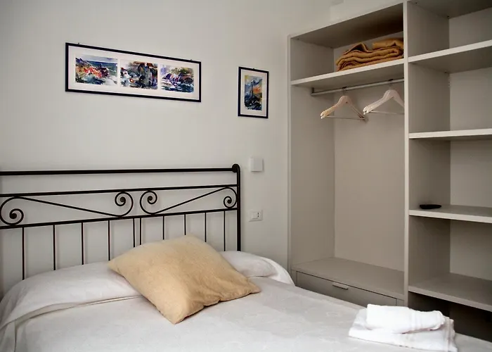 Rollando Gæstehus Vernazza