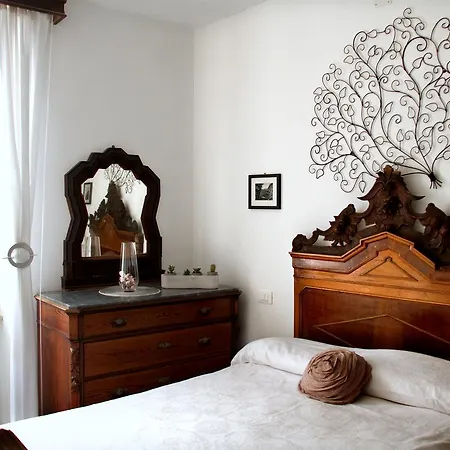 Rollando Guest house 3*